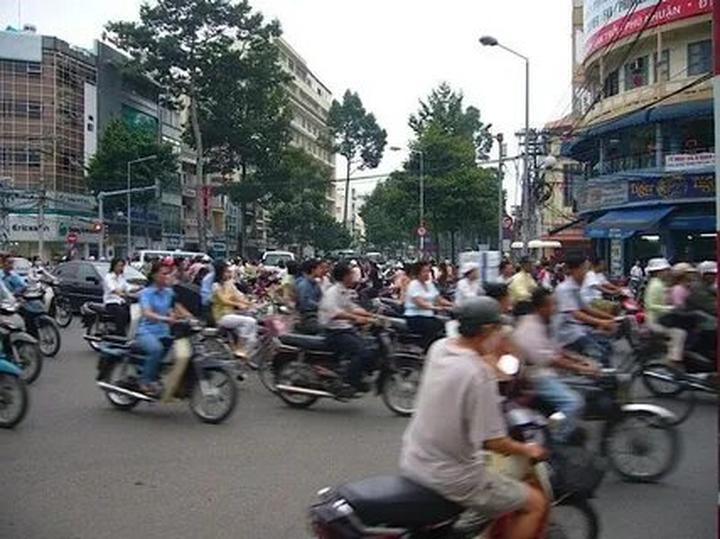 Từ 5 kiểu áo dễ 